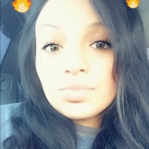 Meet your Posher, Fernanda